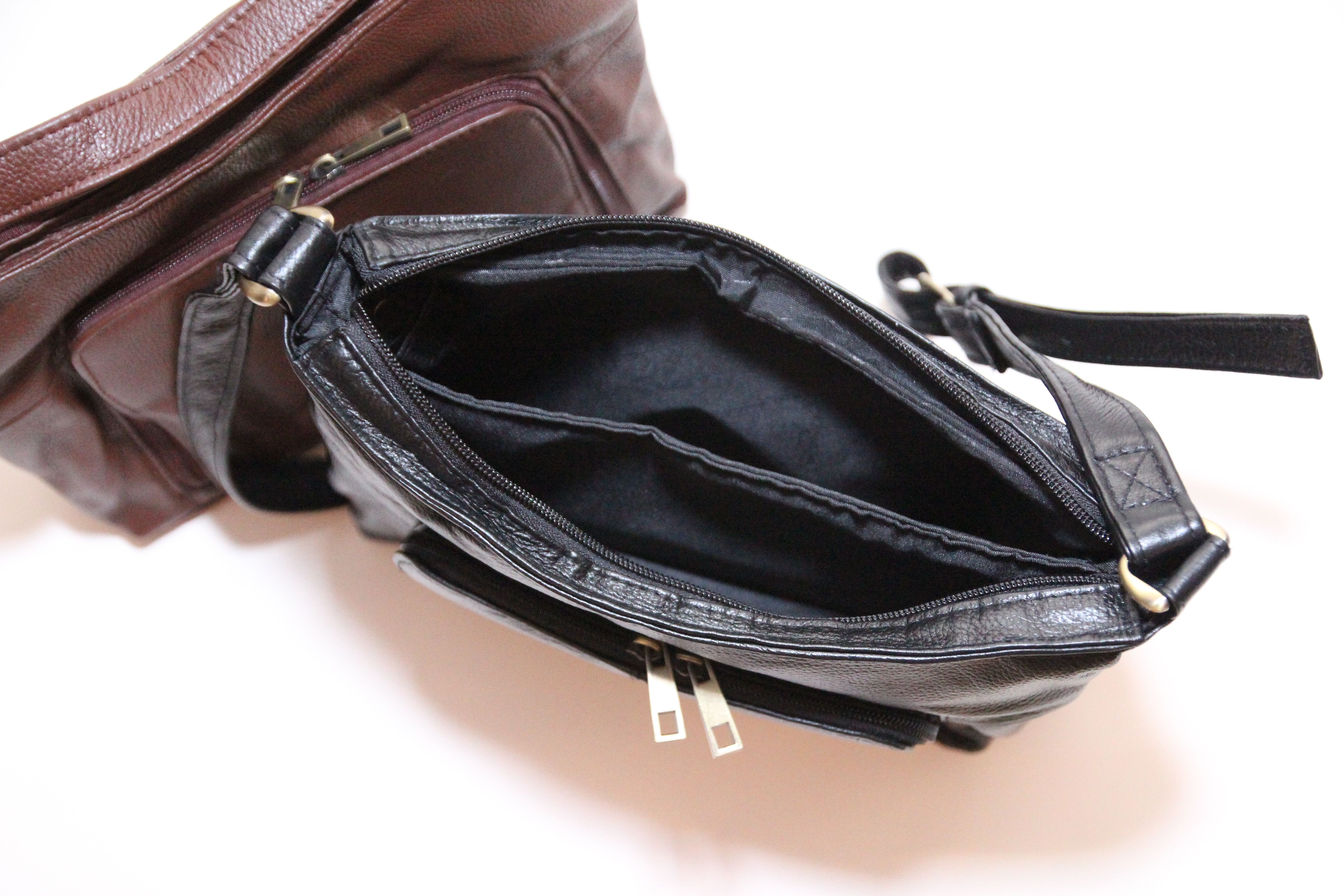 e773_blackandbrownpursepc 4 Passport Holsters